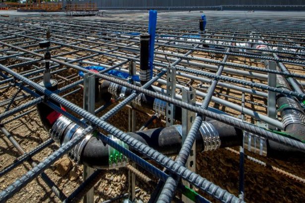 Valderci Malagosini Machado explica cómo las losas y paneles con celosía se convierten en una solución económica y eficiente para obras residenciales.